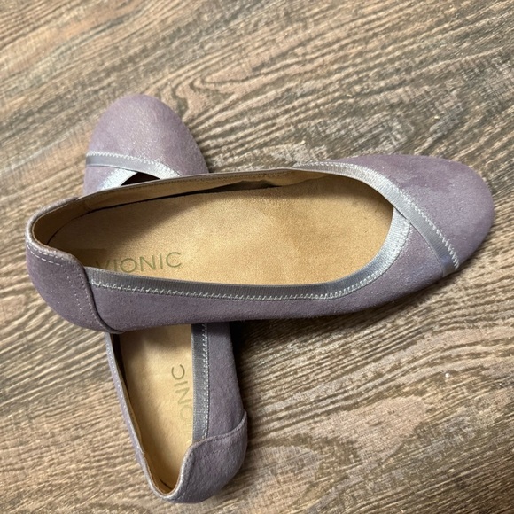 Vionic 7.5 MINT EUC worn a couple of times sparkly Women's Lavender Ballet Flats - Picture 10 of 13